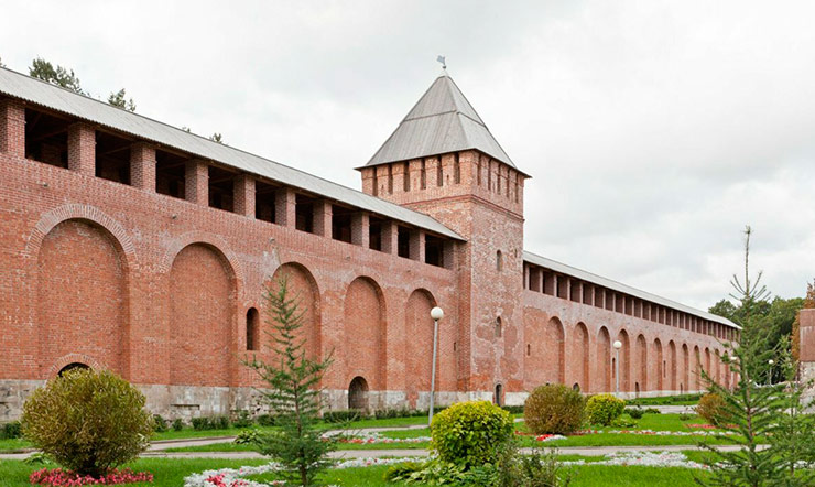 Крепостная стена Смоленск